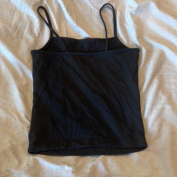 Two crop tank tops and one crop T-shirt - Picture 3 of 8